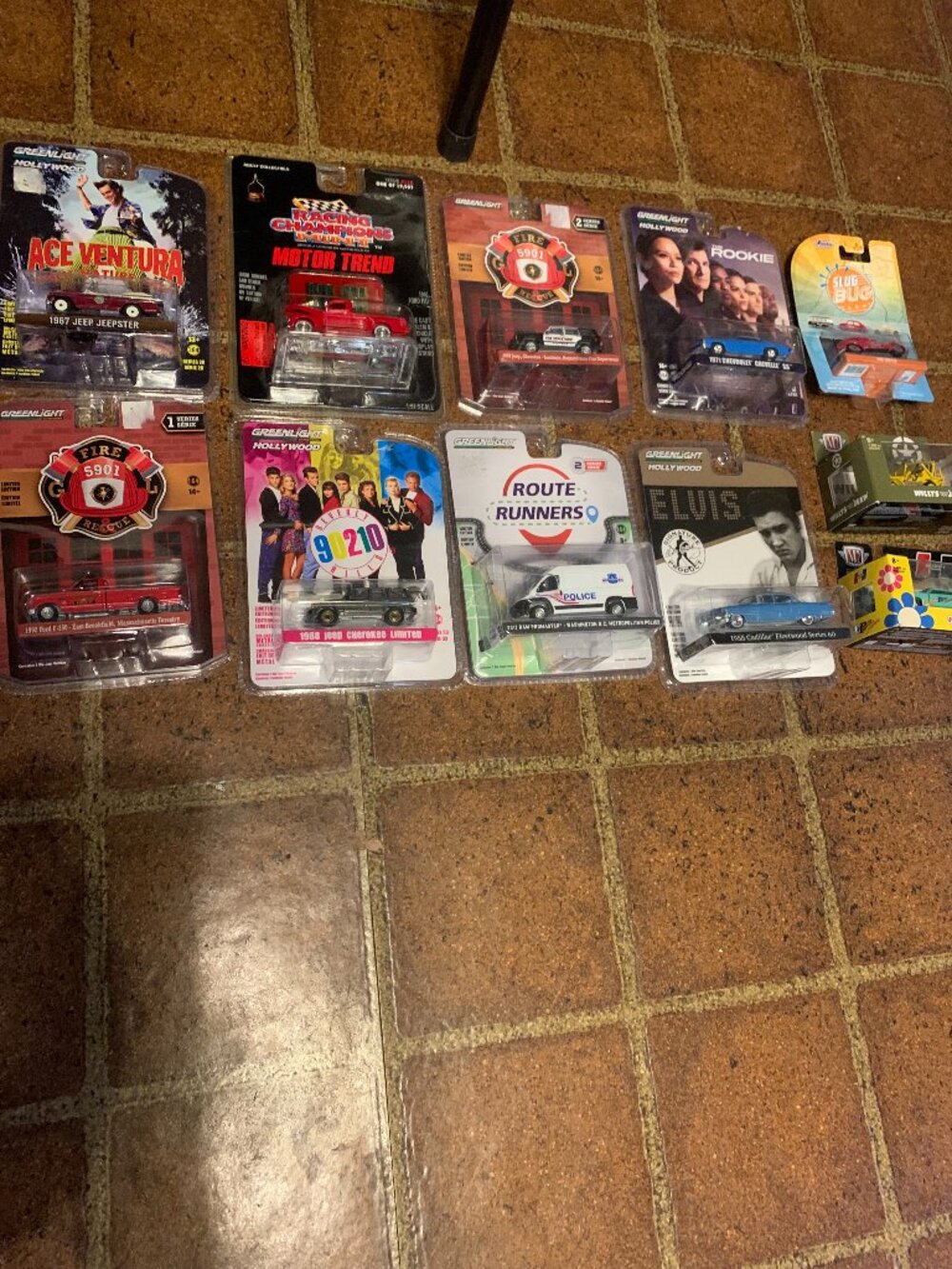 13ct 1:64 & 1:57 Assorted Diecast Collectible Vehicles NEW IN PACKAGE